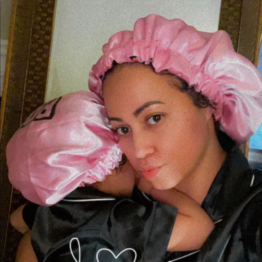 🐝 Matching mommy and me Bonnet